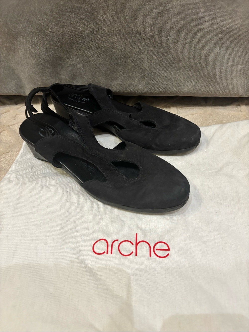 Arche Black Suede Slingback sandals  - Women's